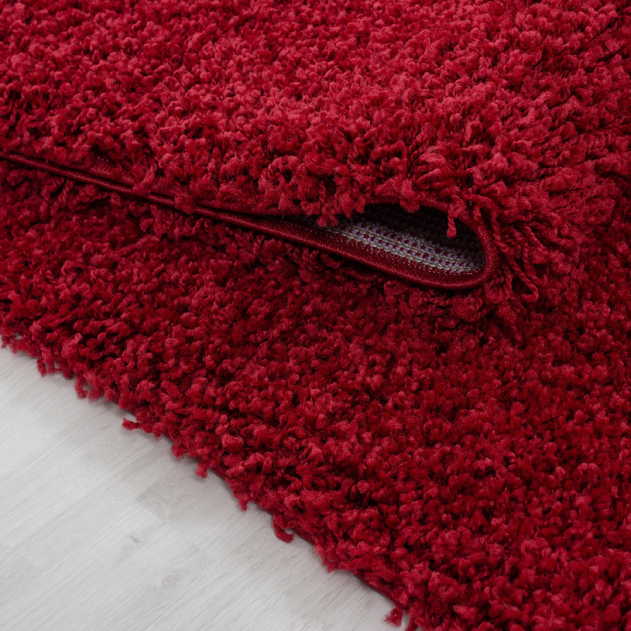 Kusový koberec Life Shaggy 1500 red – detail z galerie